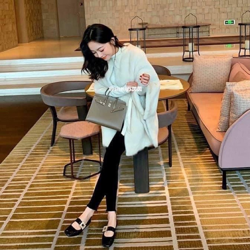 Giày bệt có quai đính