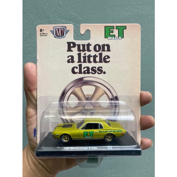 M2 Machines - 1968 Mercury Cougar - Xe mô hình tỉ lệ 1/64