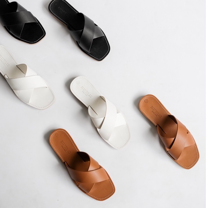 Dép Da Mềm Quai Chéo Thoải Mái Tiện Lợi Tia