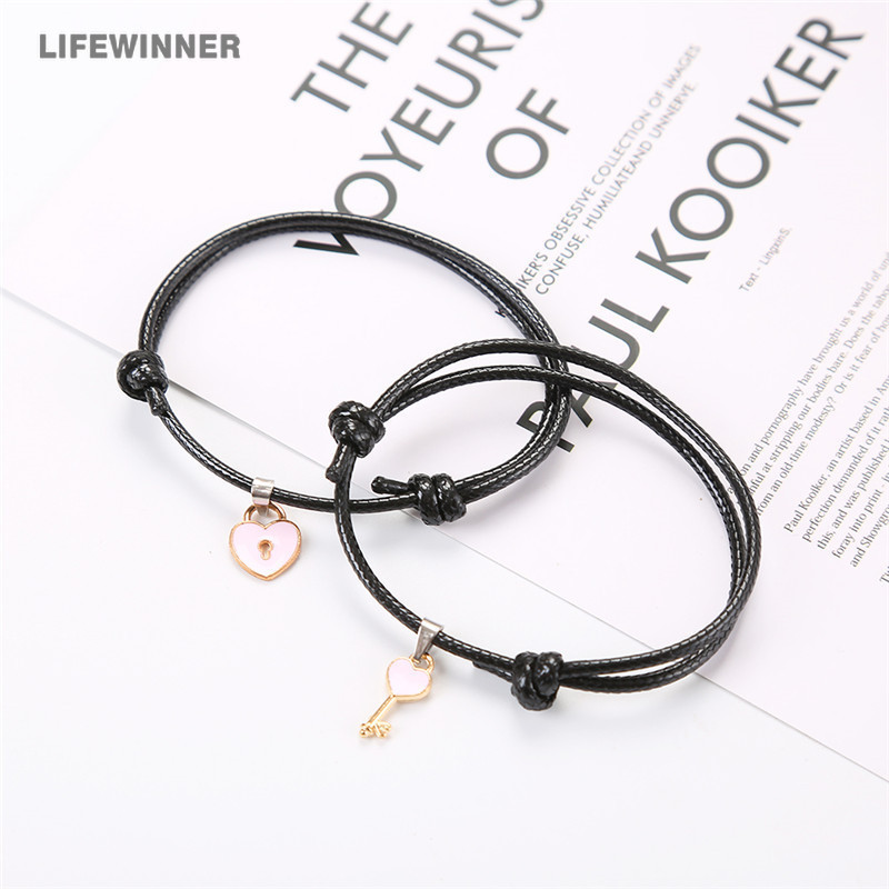 Set 2 Vòng Tay Bện Dây Gắn Mặt Kim Loại Chữ Love Thời Trang Cho Cặp Đôi