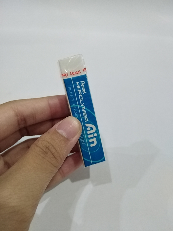 Gôm Nhật Ain Pentel ZETL07 Light