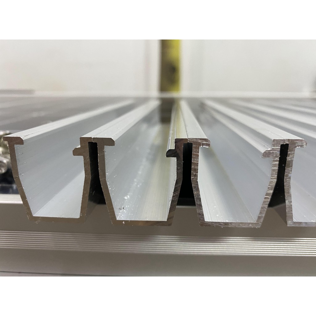 Thanh ray mini cho tấm pin mặt trời- Mini rail for solar ( 10 thanh nhé mọi người)