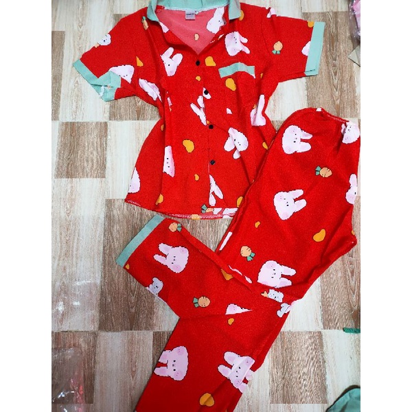 Bộ tay ngắn quần dài vải lụa hàn loại đẹp