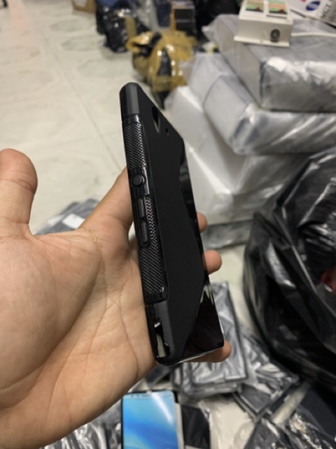 Ốp lưng Sony Z (L36H)dẻo đen thời trang