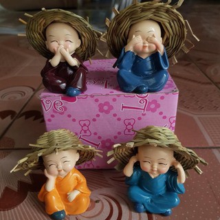 Bộ tượng 4 điều không đội nón rơm
