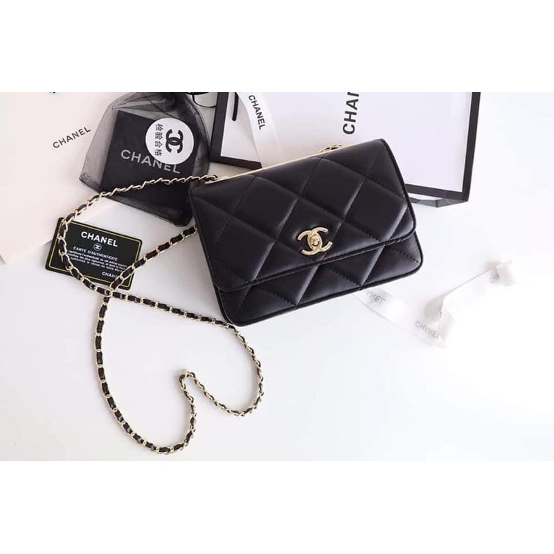 Túi Đeo Chéo X Nẹp Sắt size 19cm | BigBuy360 - bigbuy360.vn