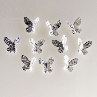 Charm Bướm 3d Mẫu 0,7cm( GIAO MÀU NGẪU NHIÊN )