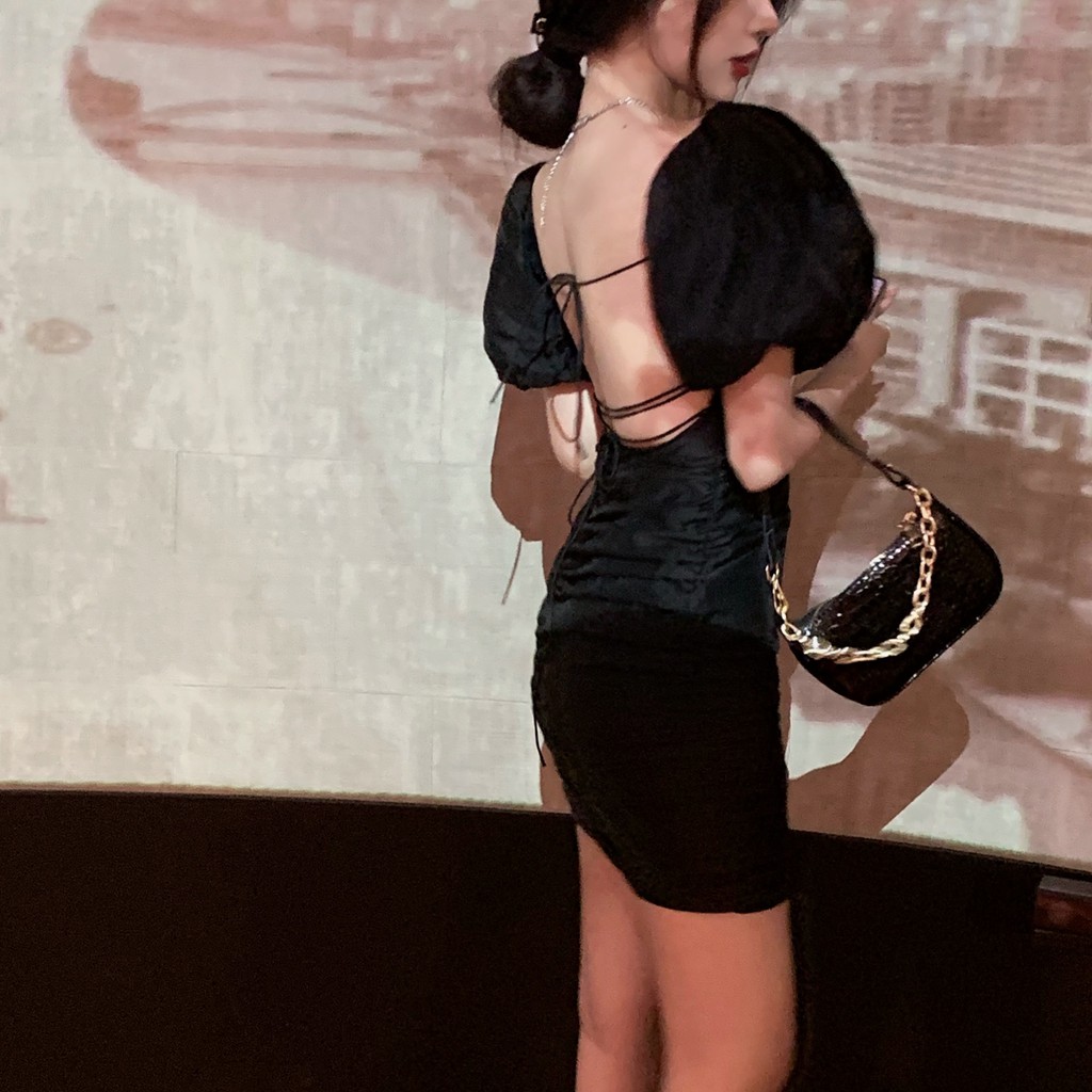 Đầm nữ dáng ôm hở lưng mini tay ngắn Emilyshop