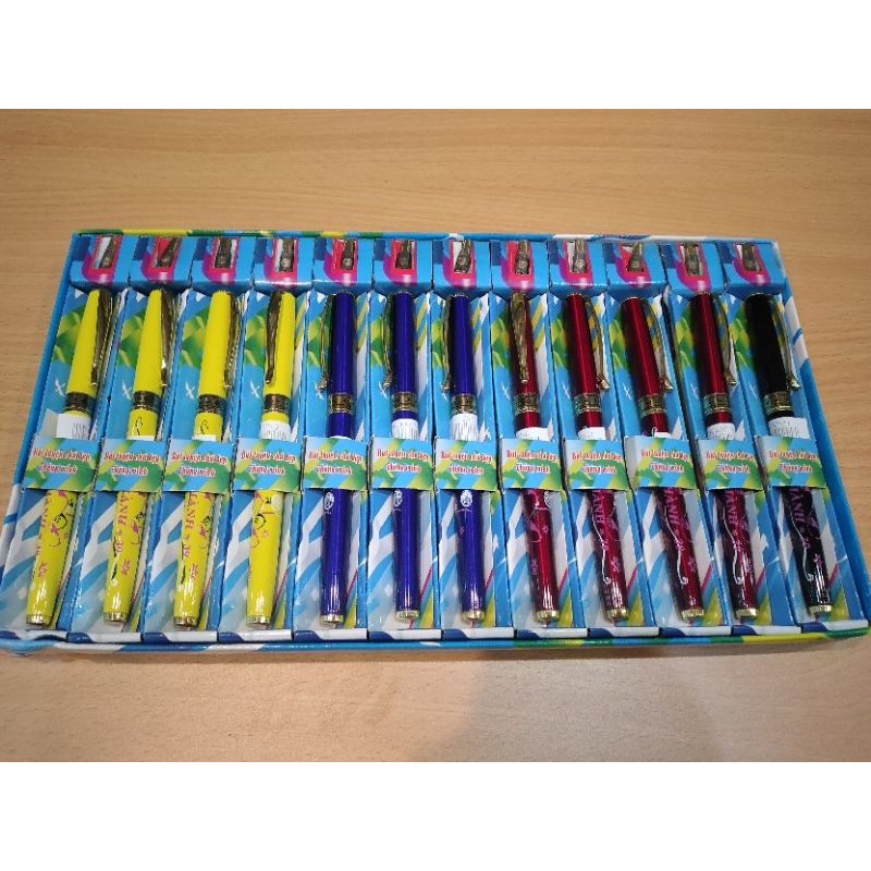 Bút luyện chữ đẹp thông minh KT20