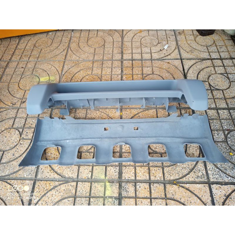 Cản nhựa trước ca lăng nâng cấp cho Pajero V31 V32 V33 V43 V45 V46 MR776032 MB776037