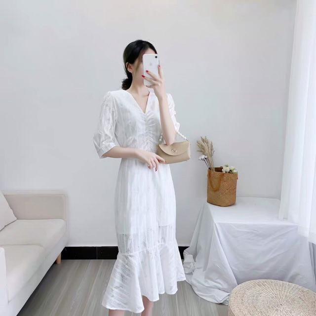 ĐẦM TRẮNG ĐUÔI CÁ