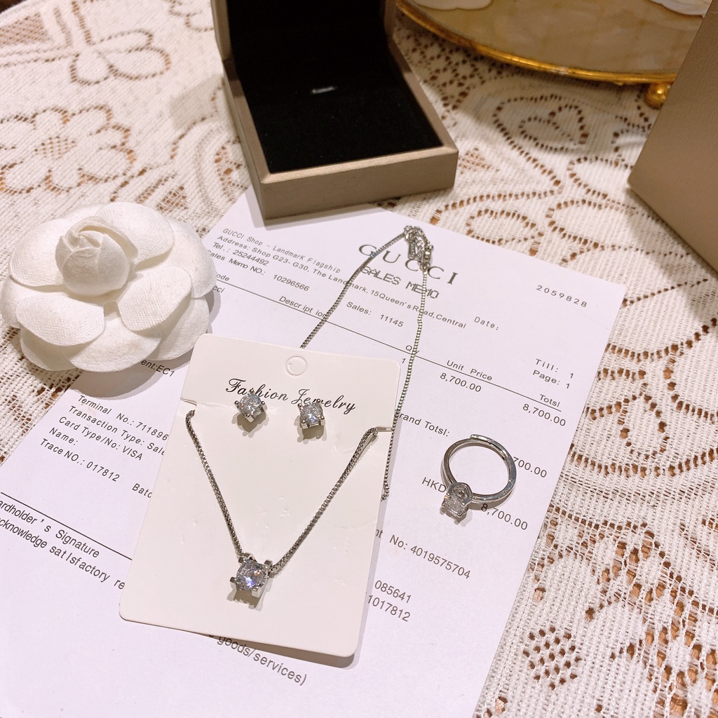 Set trang sức titan 3 phụ kiện bông tai+ cổ+ nhẫn quý phái