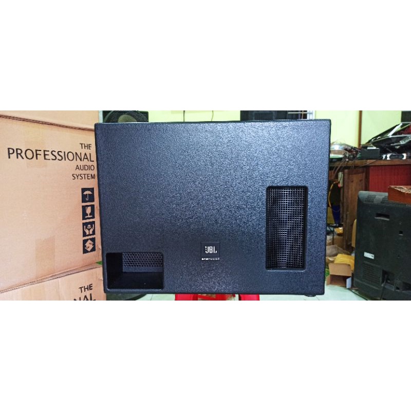 Loa sub hầm ( siêu trầm ) JBL bass 30 nguồn xuyến từ kép