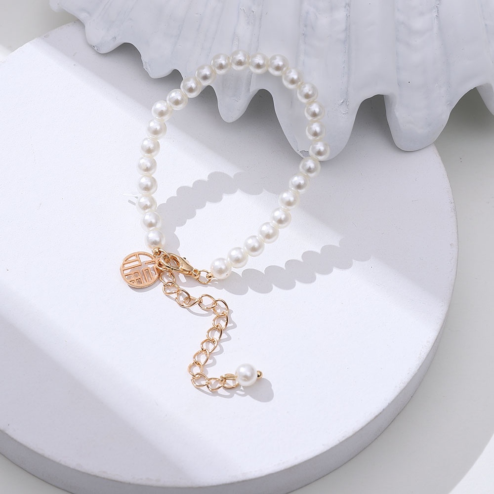 Vòng Tay May Mắn Đính Hạt Ngọc Trai Sang Trọng