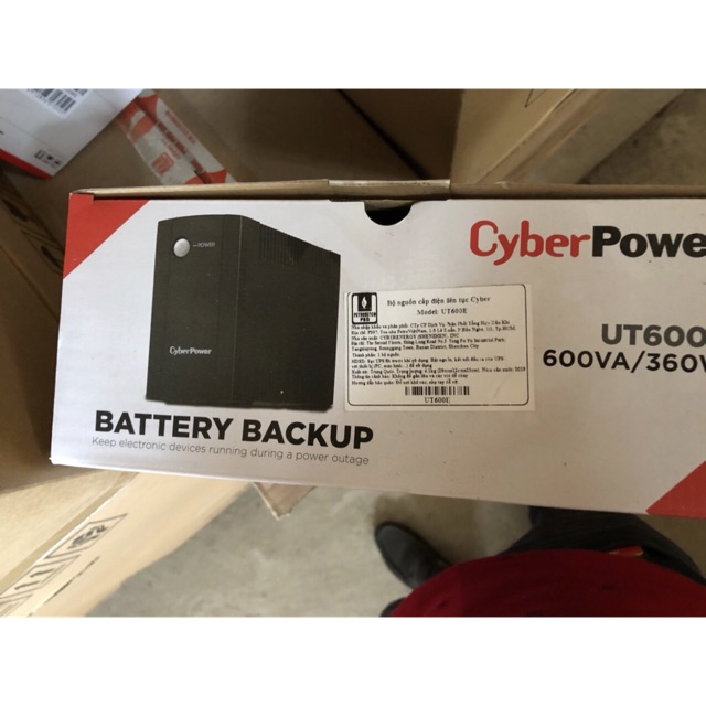 Bộ Lưu Điện UPS CyberPower UT600E -Hàng chính hãng