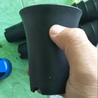 Chậu nhựa kiểu cao 9cm, đường kính 7cm