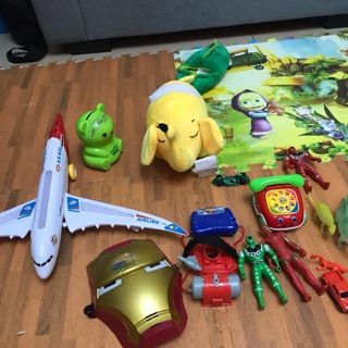 Đồ chơi trẻ em thanh lý