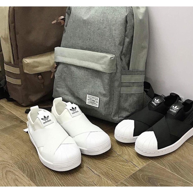 Giày thể thao Superstar Slip-on