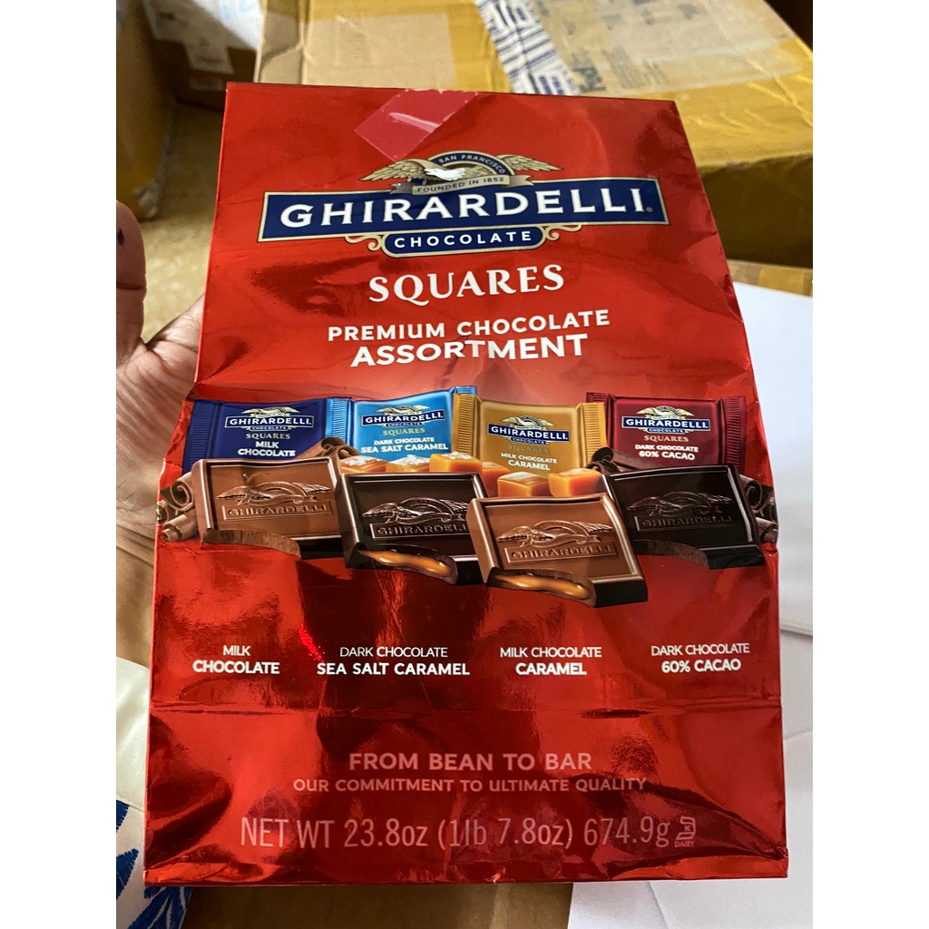 ￼Sô cô la  Ghirardelli Chocolate Squares Premium Chocolate Assortment 674.9g - Mỹ