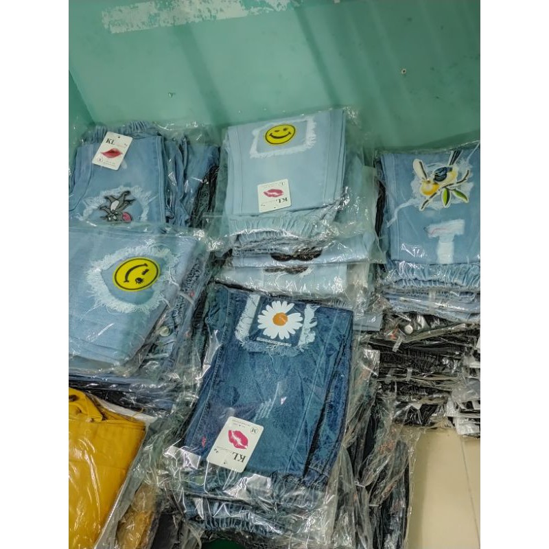 combo 2 quần baggy jean rách tua lai | BigBuy360 - bigbuy360.vn