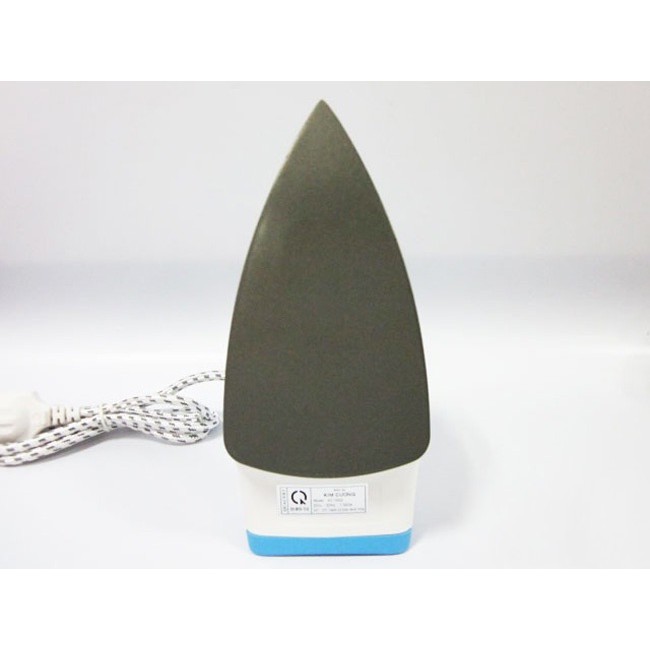 BÀN Ủi ĐIỆN - KIM CƯƠNG BẢO HÀNH 1 THÁNG
