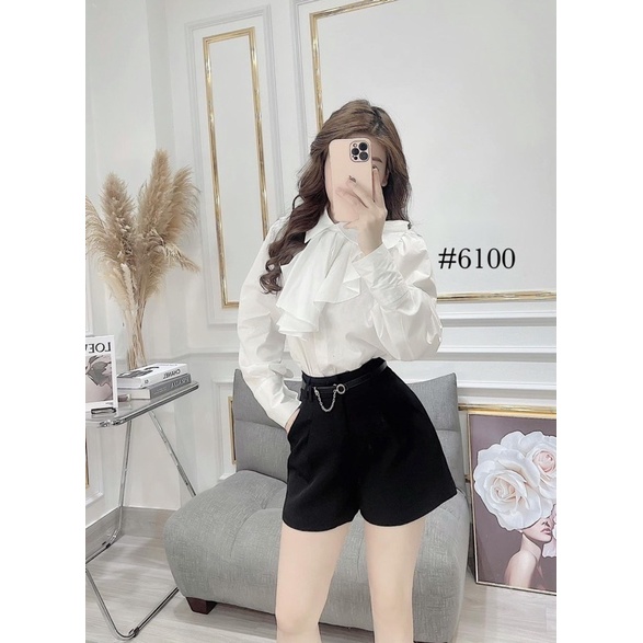 Quần short vải kèm đai