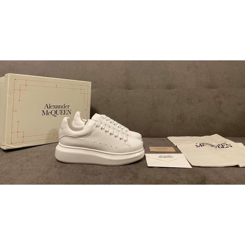 Giầy mcquen trắng tinh 1:1 ( full box + free ship )