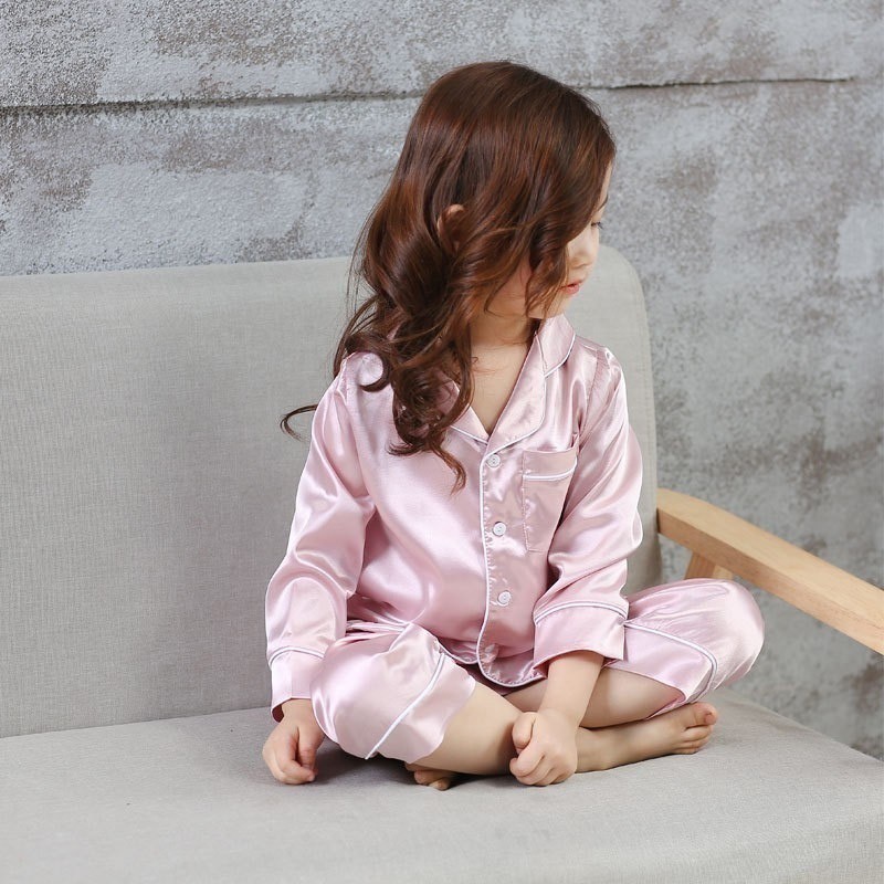 Bộ đồ Pijama xinh xắn dễ thương cho trẻ em