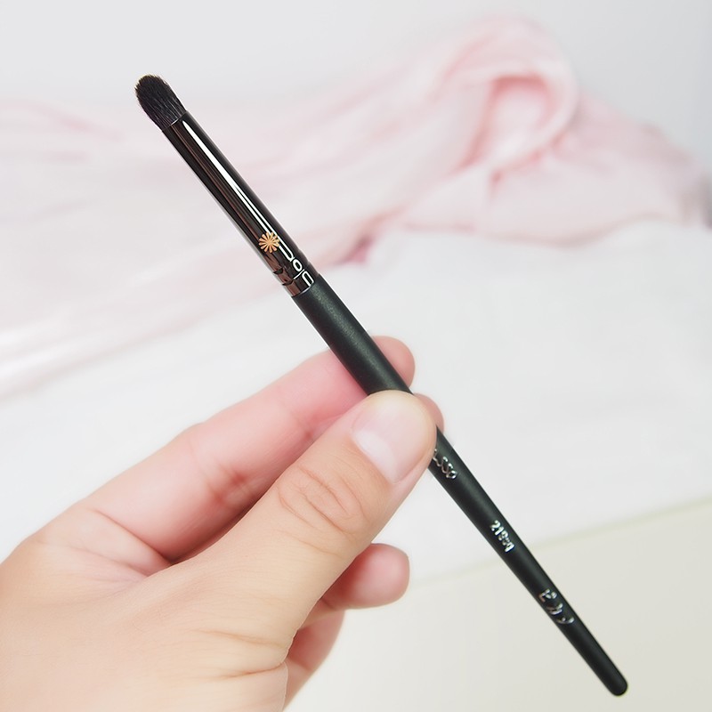 Professional eyeshadow brush 219eyes eye tail silkworm brush