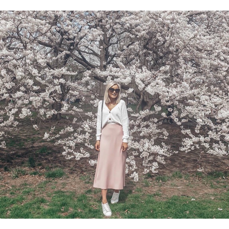 chân váy midi lụa f21 | BigBuy360 - bigbuy360.vn