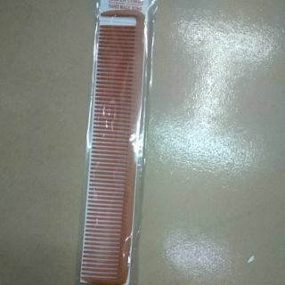 Lược gỗ...