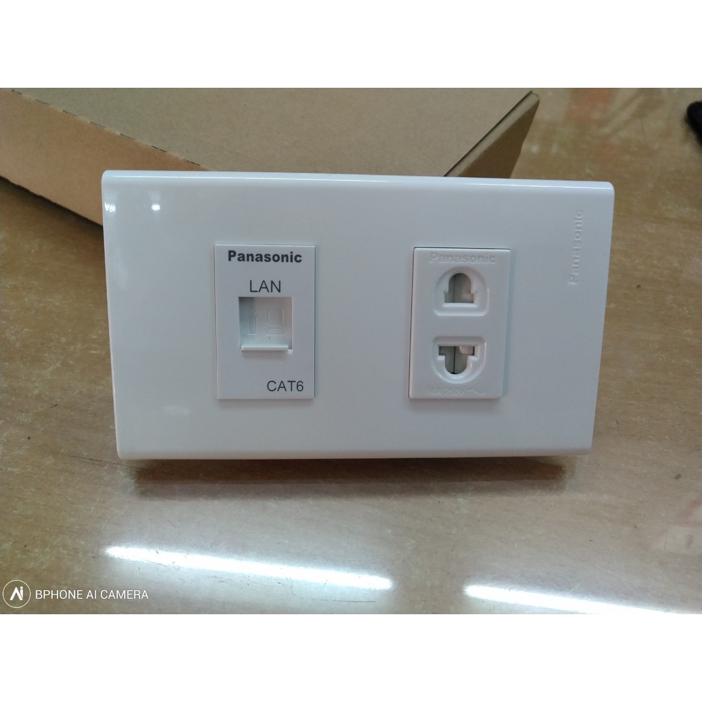 Nhân mạng âm tường  RJ45 CAT6  Panasonic