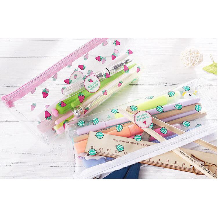 Hộp bút trong hoa quả