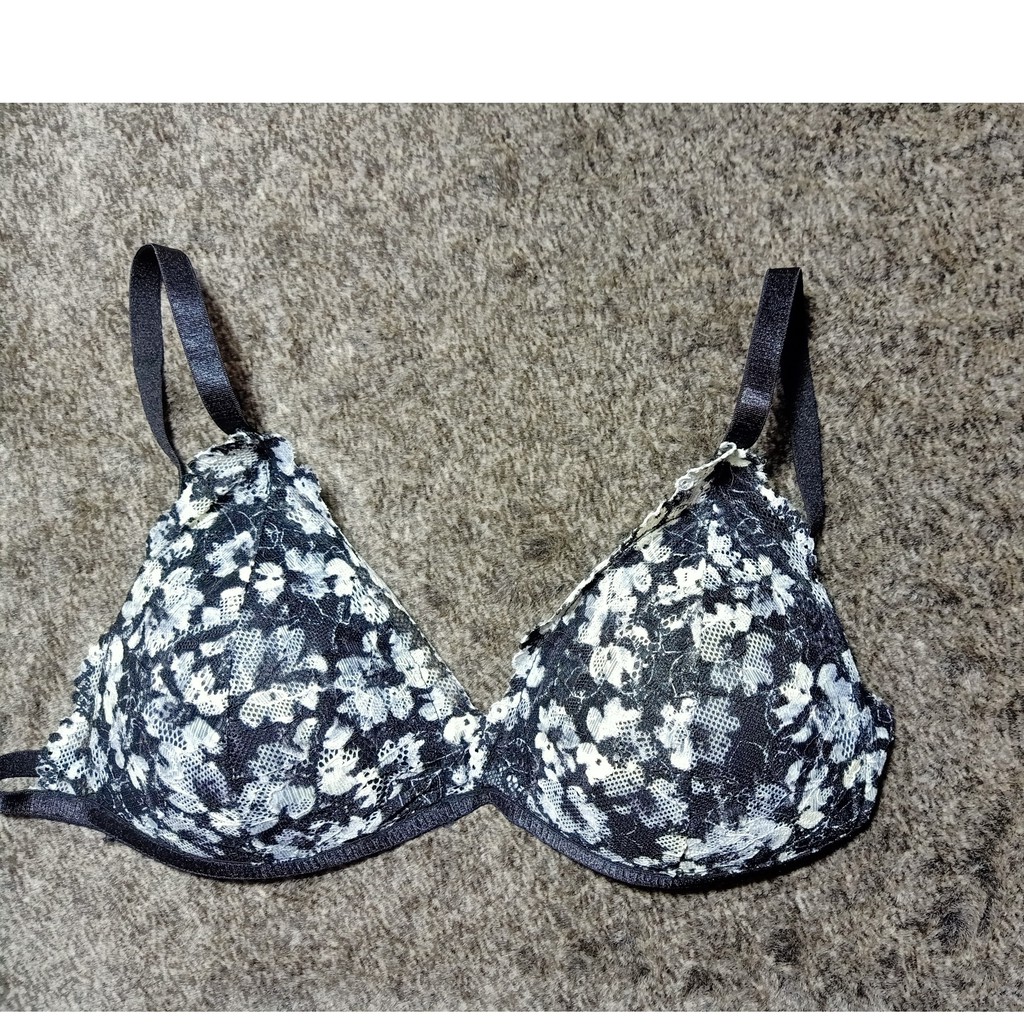 Bộ đồ lót ren đen hoa trắng sexy 👙 FREESHIP 👙 Bralette ren thiết kế cao cấp đen trắng có mút mềm mỏng, cực quyến rũ | BigBuy360 - bigbuy360.vn
