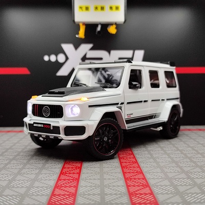 Xe mô hình Mercedes-Benz Brabus G800 tỉ lệ 1:24