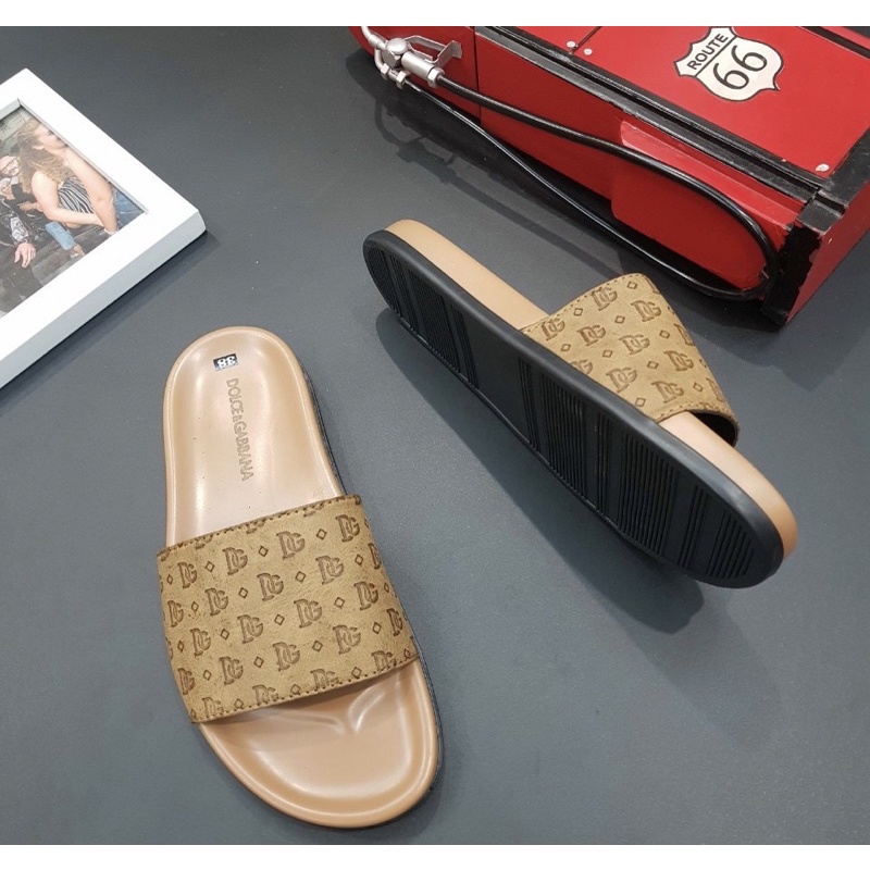 Dép quai ngang có hoạ tiết dập vân logo, Dép da thời trang chống trơn phong cách đơn giản btshop từ 38 đến 42