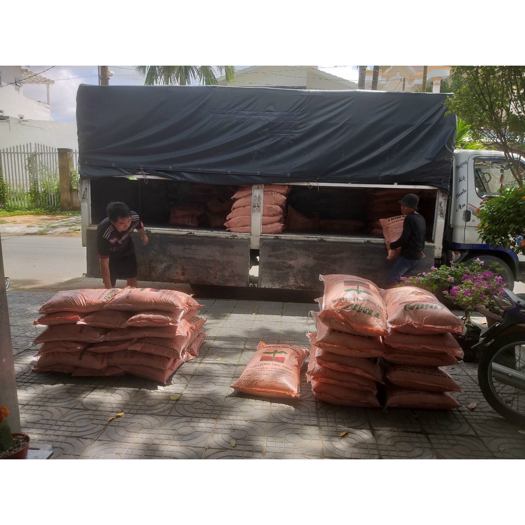 Đất sạch hữu cơ Tribat giàu dinh dưỡng 20dm3