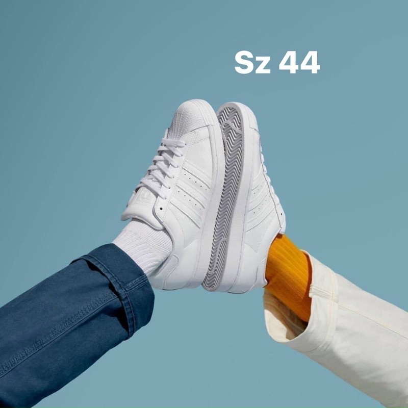 Giày adidas chính hãng