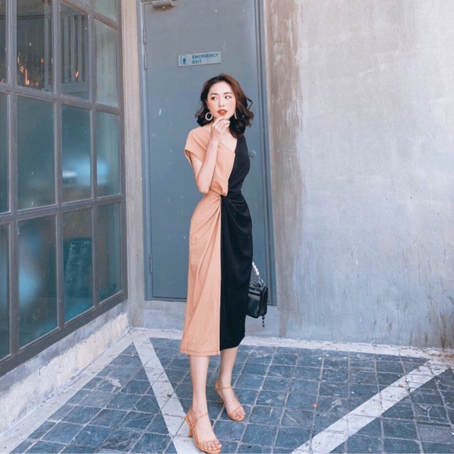 Đầm xoắn eo pha màu