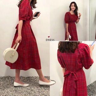 Đầm kẻ tay phồng korea