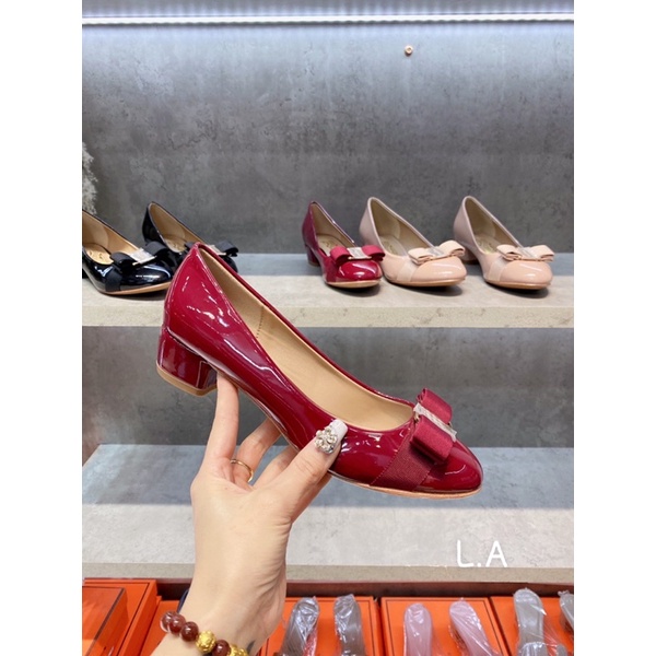 Giày SVT da bóng cao cấp