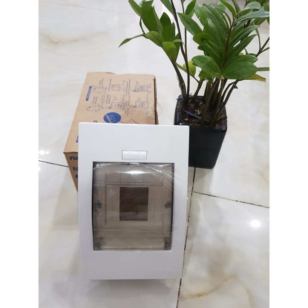 Tủ điện Nanoco NDP104P