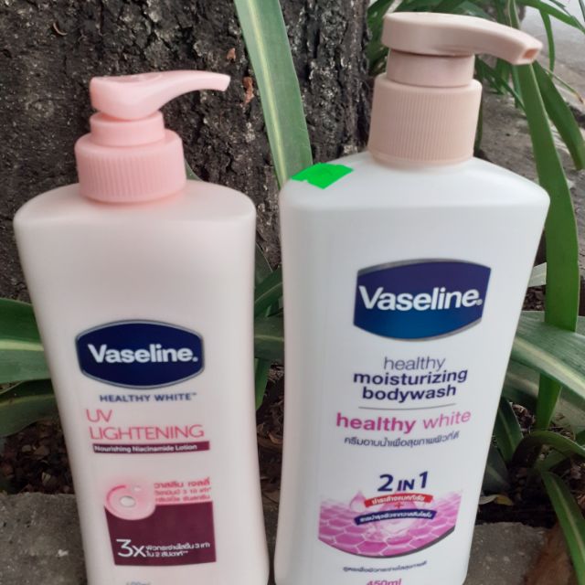 Combo sữa tắm và dưỡng thể Vaseline (400ml+450ml)