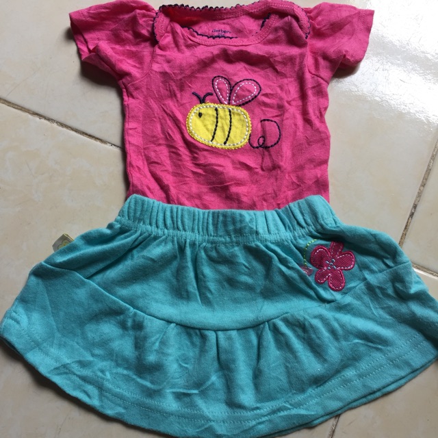 Set đồ sơ sinh bé gái (fb Phương Nhung)