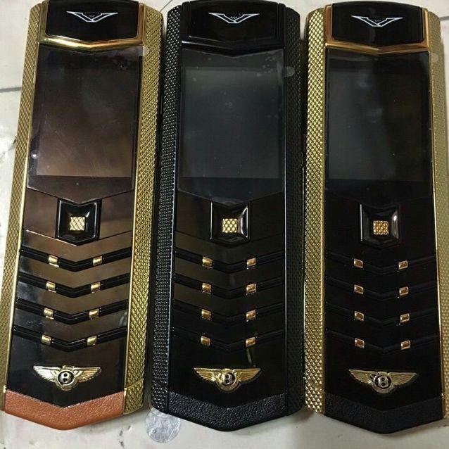 Điện Thoại vê tu V9  full box