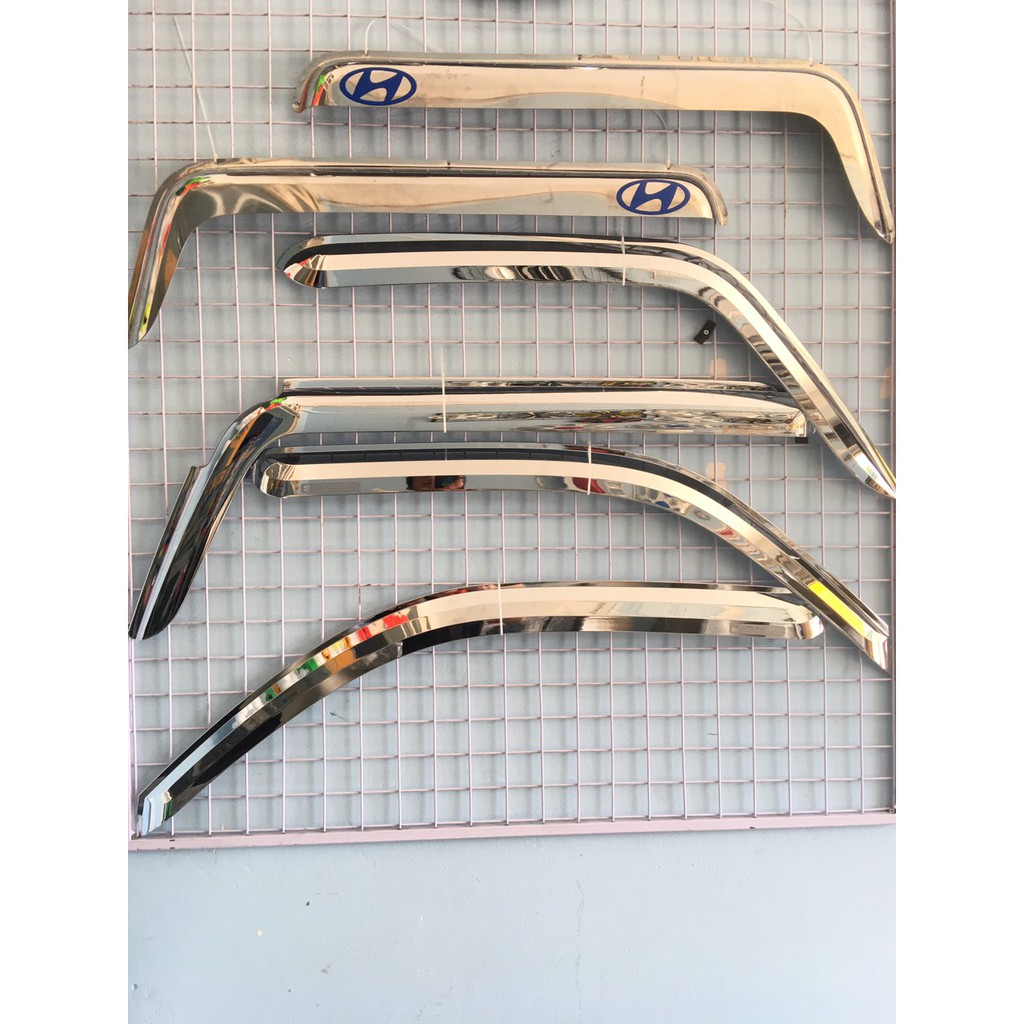 ỐP VÈ CHE MƯA CHO XE TẢI HYUNDAI  - HÀNG NHẬP 100%