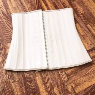 Đai định hình giảm eo latex