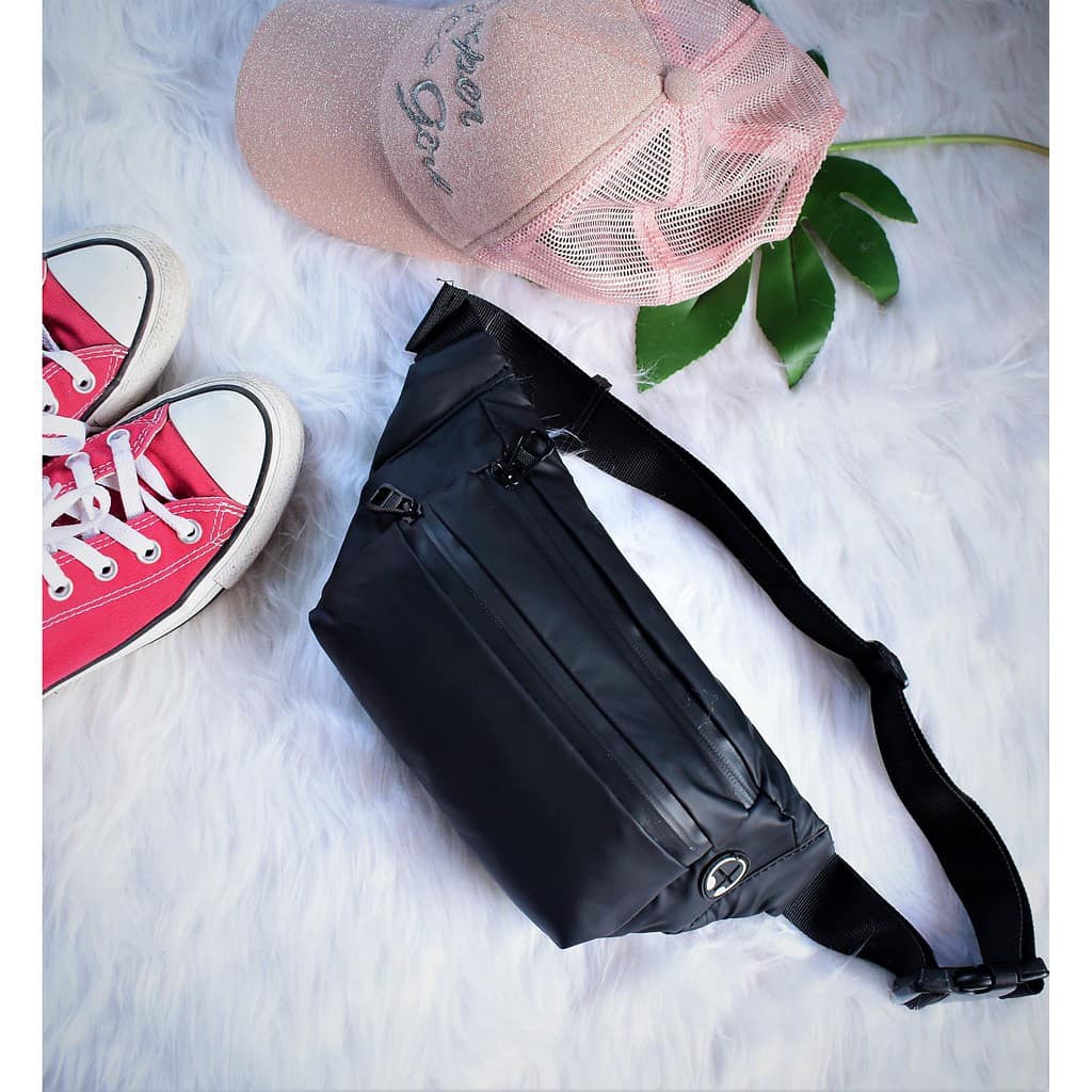 Túi Đeo Chéo Nam Nữ Thần Thánh Thu Hút Sự Chú Ý Người Đối Điện | Mẫu Túi Đeo Chéo Đang Được Tìm Kiếm Nhiều Nhất | BigBuy360 - bigbuy360.vn