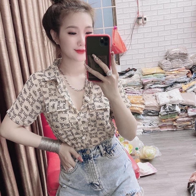 Áo sơ mi chữ túi hộp cộc tay
