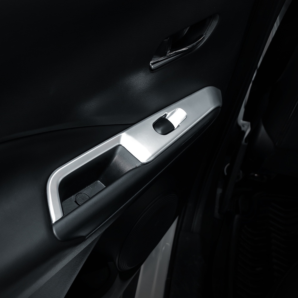 Set 4 Miếng Dán Trang Trí Bảng Điều Khiển Nâng Cửa Sổ Xe Hơi Nissan Kicks 2017-2021